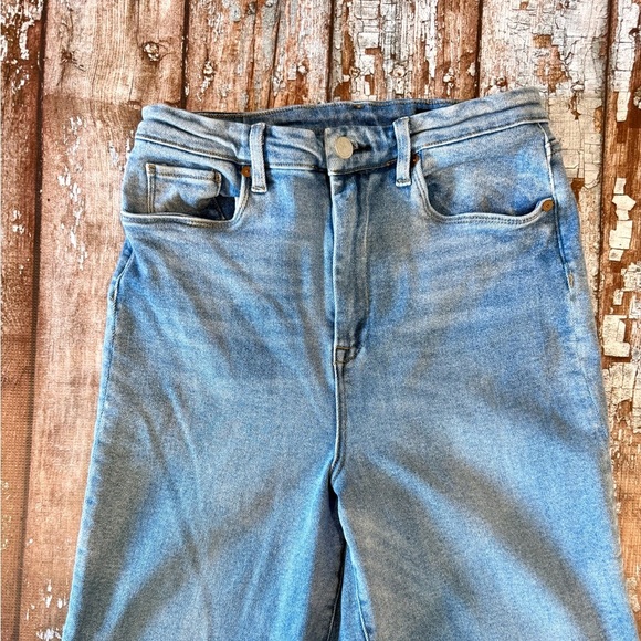 Blank NYC Blue Ankle Cropped Jeans with Frayed Hem - Picture 2 of 8